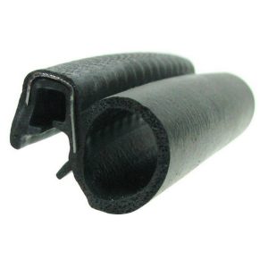 Guarda Vento Porta 145 | Guarda Ventos | Automóveis Clássicos, Automóvel, Ferroviária | A CarStuff - Tudo para Estofos e Estofadores é lider nacional no fornecimento de peles, tecidos, napas, lonas, capotas, alcatifas, ferramentas e tudo para estofos em automóveis, clássicos, náutica, ferroviária, aeronáutica e decoração.